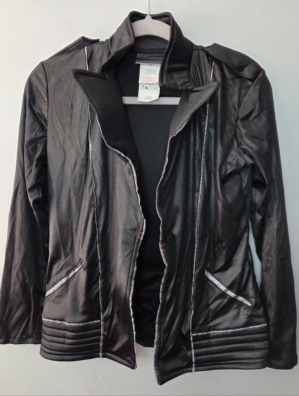 Riverdale Toni Topaz Deluxe Serpent Jacket Size Small Polyester Fabric Cosplay